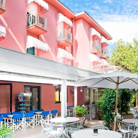 Hotel Villa Rosa-2